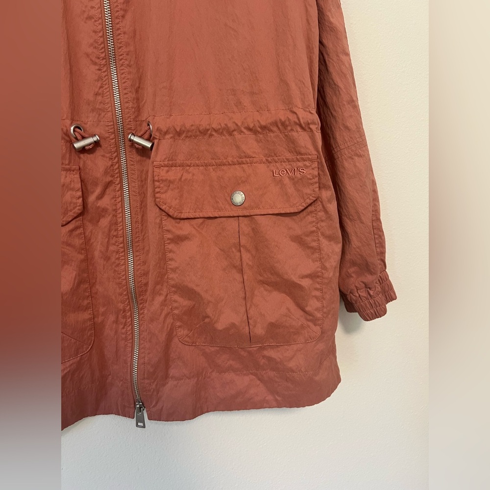 Levi’s Rusty Pink Lightweight Utility Jacket - Picture 3 of 13